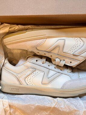 Vans lowland sneakers. Cream/ white. Size W8. New in box